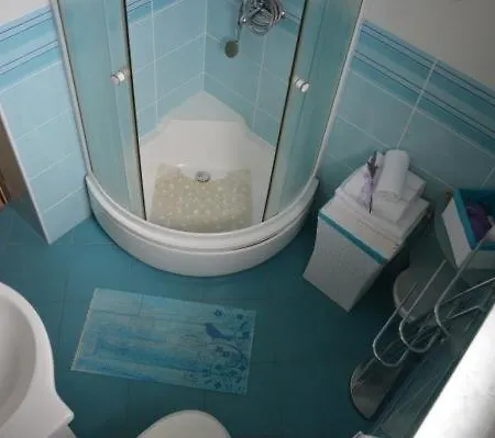 In With Balcony, Air Conditioning, Wi-fi Daire Sveti Filip i Jakov